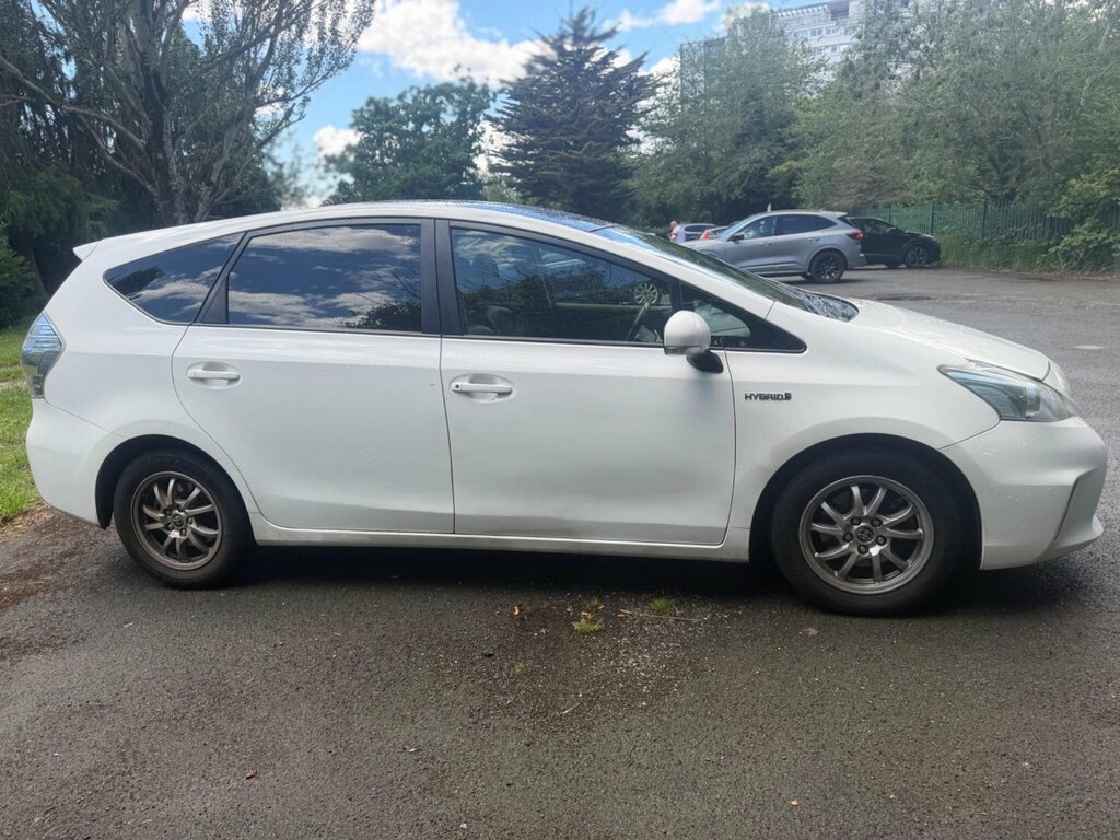 Toyota Prius+ 1.8 5dr Silver #11