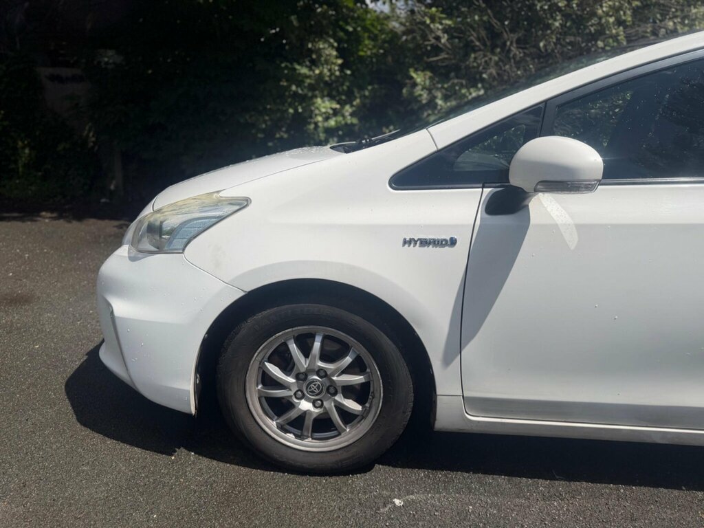 Toyota Prius+ 1.8 5dr Silver #28