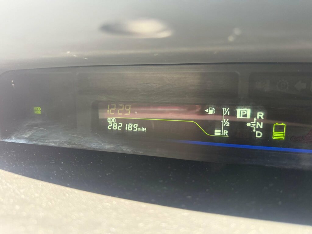 Toyota Prius+ 1.8 5dr Silver #29
