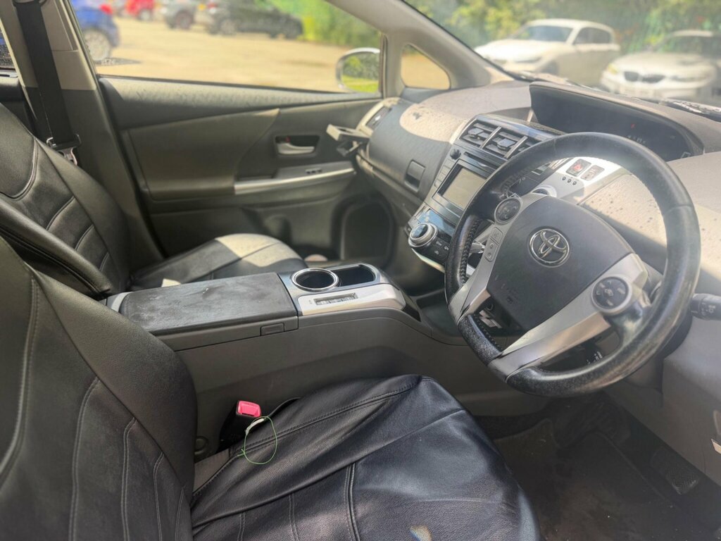 Toyota Prius+ 1.8 5dr Silver #15