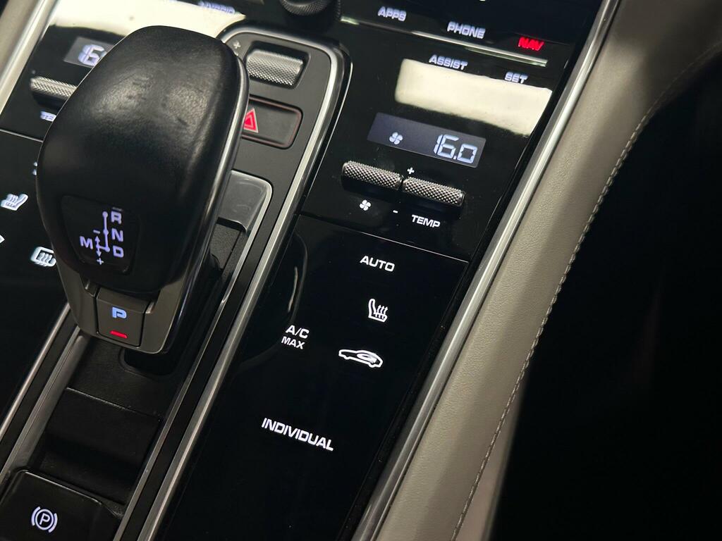 Porsche Panamera 2.9 V6 4 E-hybrid Pdk Black #41