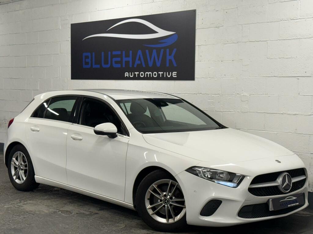 Mercedes-Benz A Class 1.5 A180d Se Executive 7G-dct Euro 6 Ss HT18XUB White #5
