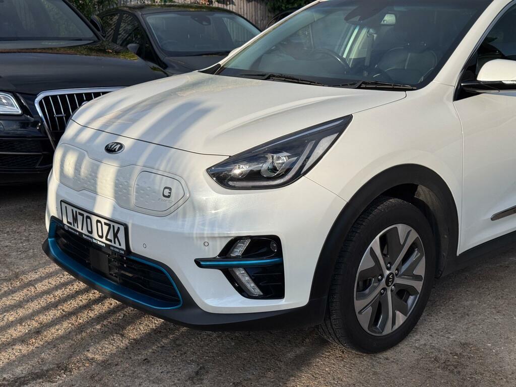 Kia Niro 4 White #4