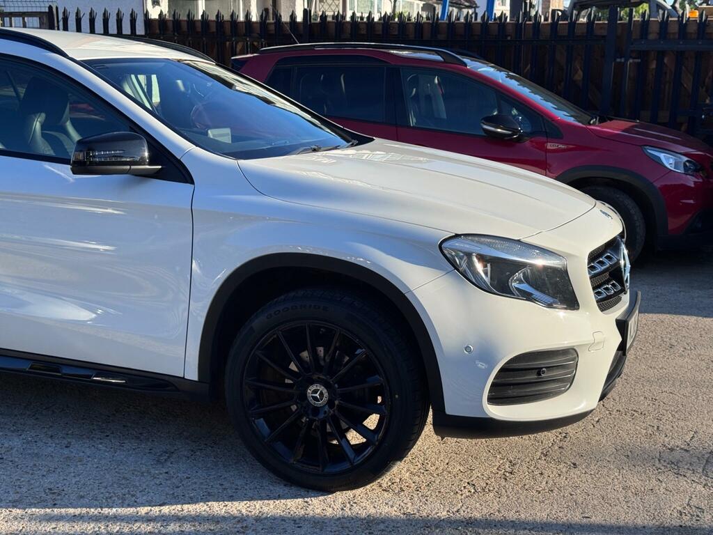 Mercedes-Benz GLA Class Amg Line White #6