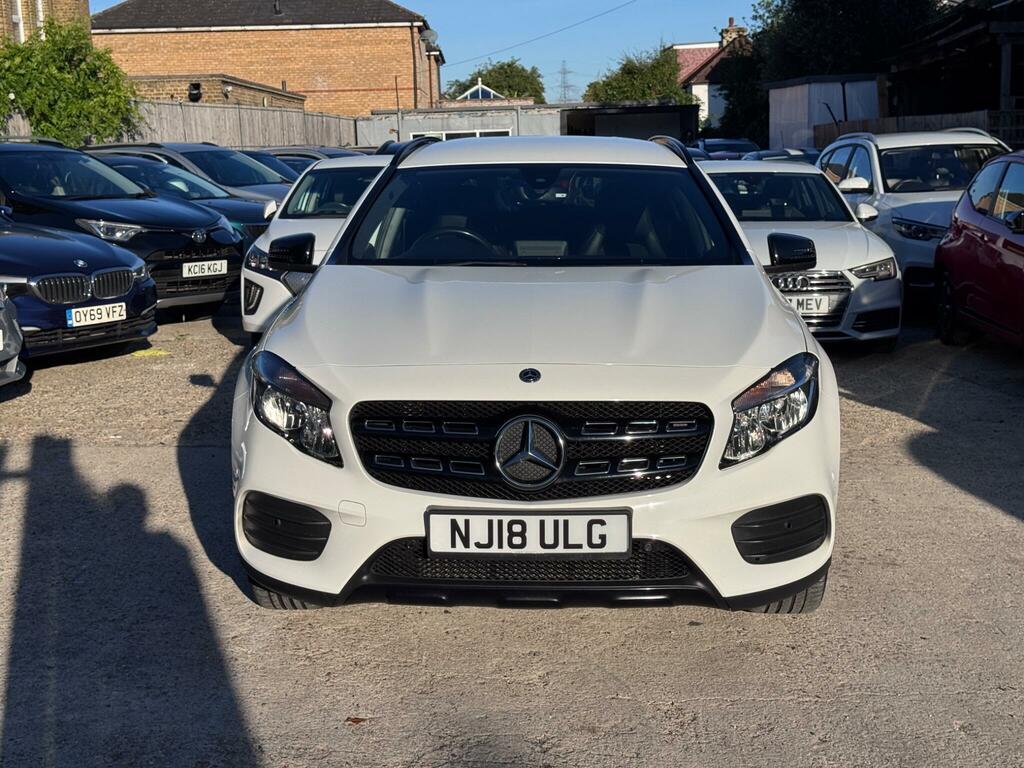 Mercedes-Benz GLA Class Amg Line White #3