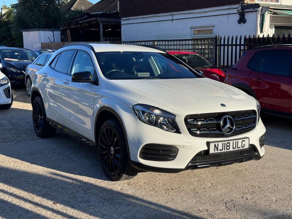 Mercedes-Benz GLA Class Amg Line White #2