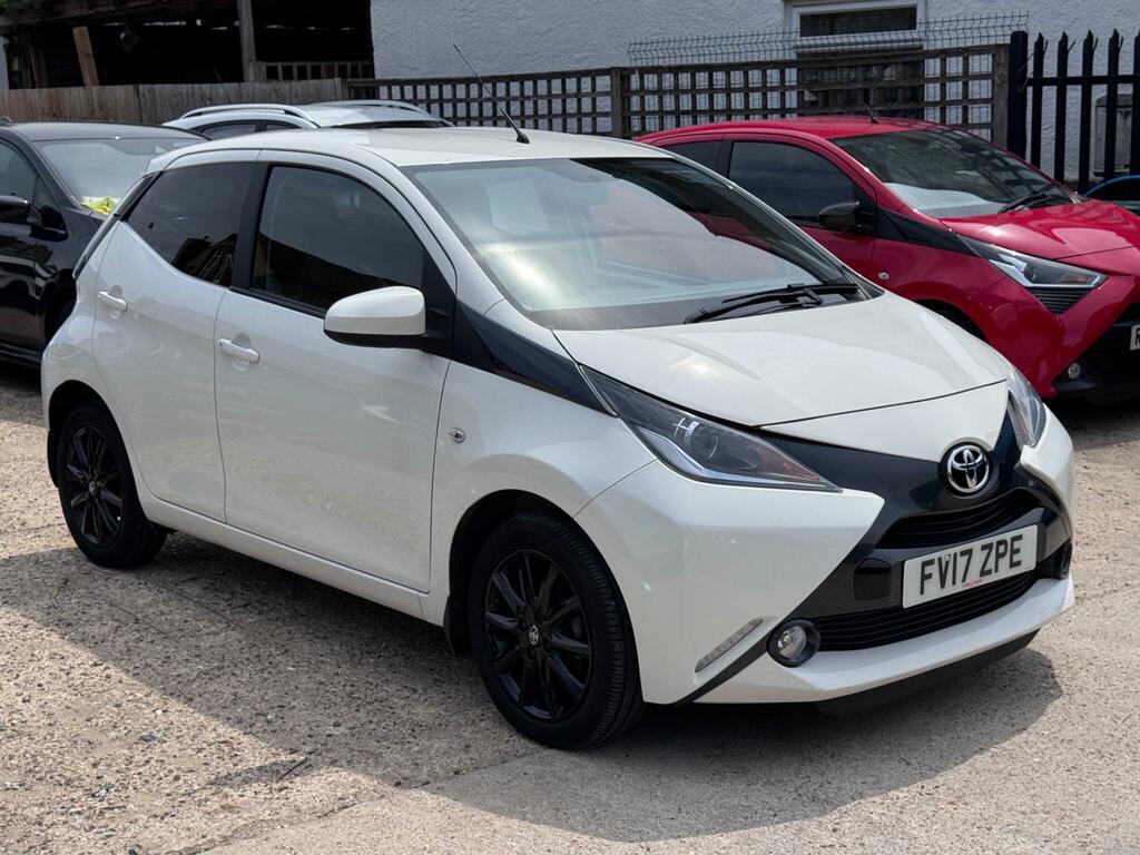 Toyota Aygo X X-style White #5
