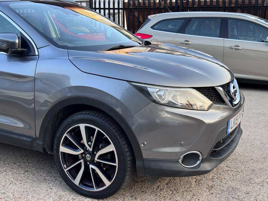 Nissan Qashqai Tekna Grey #3