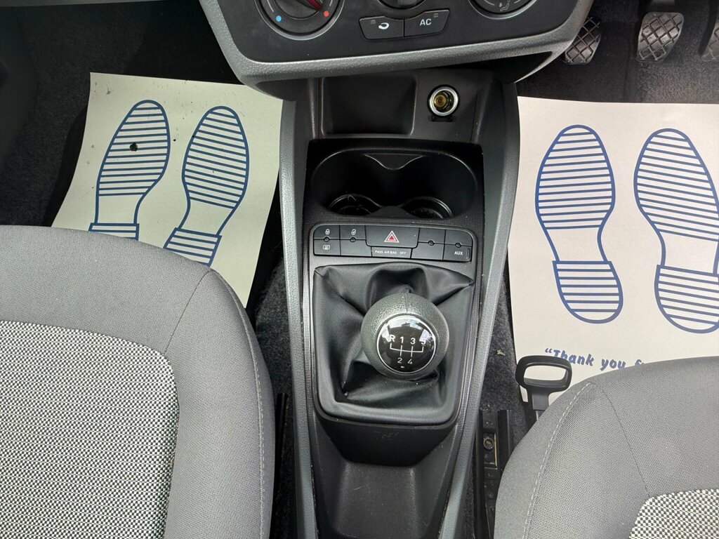 Seat Ibiza 1.4 Good Stuff 85 Bhp White #12