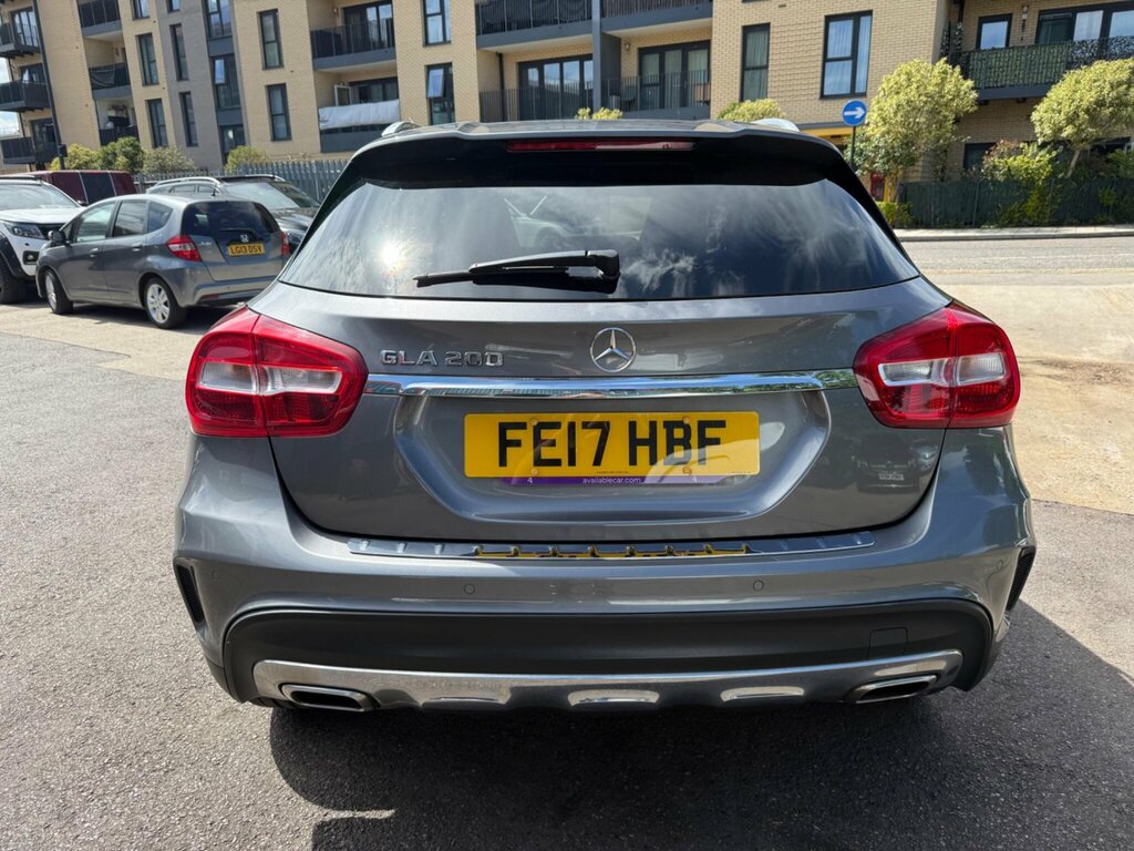 Mercedes-Benz GLA Class 1.6 Gla200 Amg Line Executive 7G-dct Euro 6 Ss Grey #4