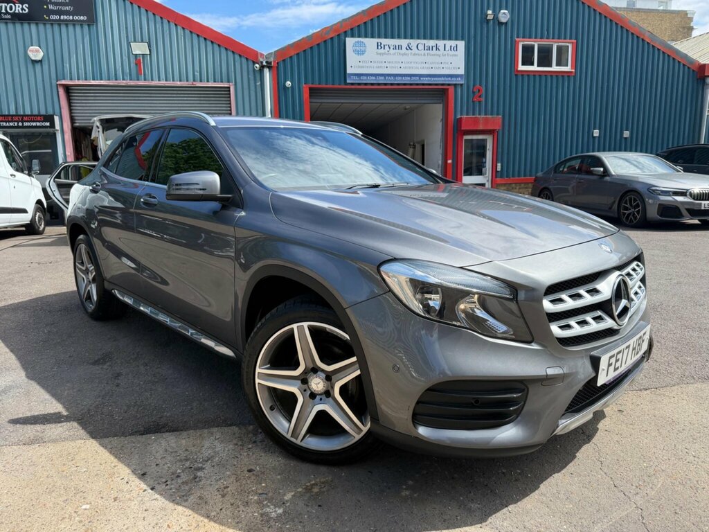 Mercedes-Benz GLA Class 1.6 Gla200 Amg Line Executive 7G-dct Euro 6 Ss Grey #3