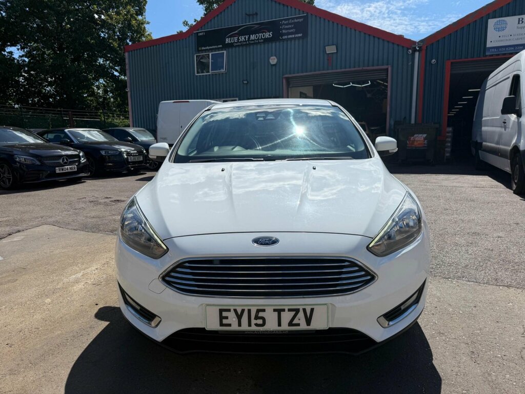 Ford Focus 1.0T Ecoboost Titanium Euro 6 Ss White #2