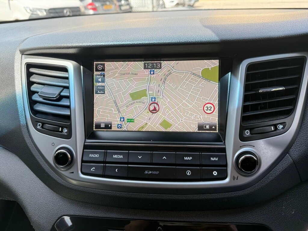 Hyundai Tucson Premium Se Brown #11