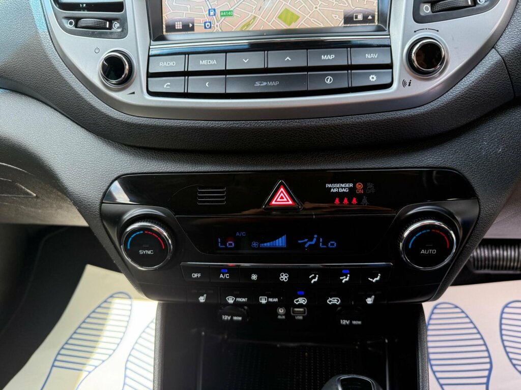 Hyundai Tucson Premium Se Brown #13