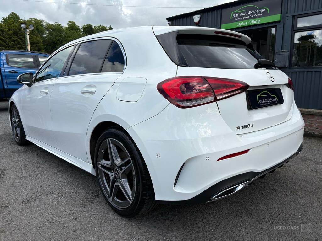 Mercedes-Benz A Class A180d Amg Line Executive AK19YHT White #4