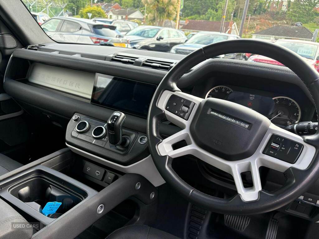 Land Rover Defender 90 X-dynamic Se Black #15