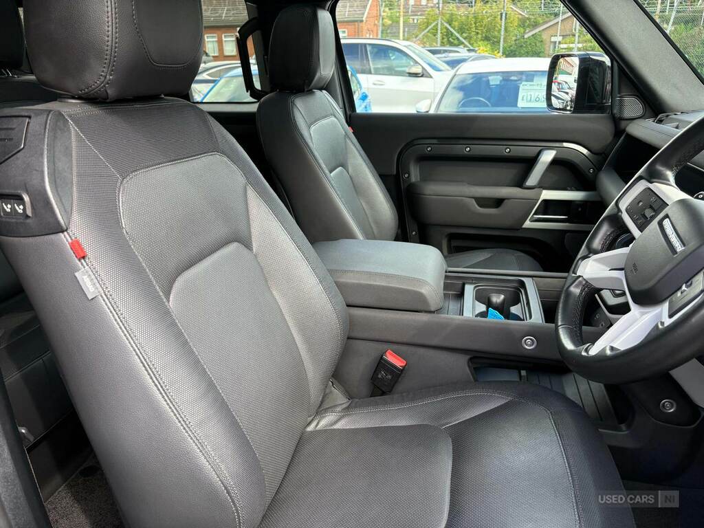 Land Rover Defender 90 X-dynamic Se Black #13
