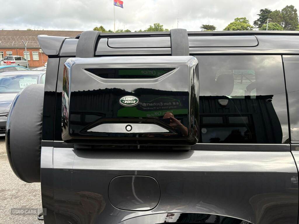 Land Rover Defender 90 3.0 D250 X-dynamic Se 90 Grey #5