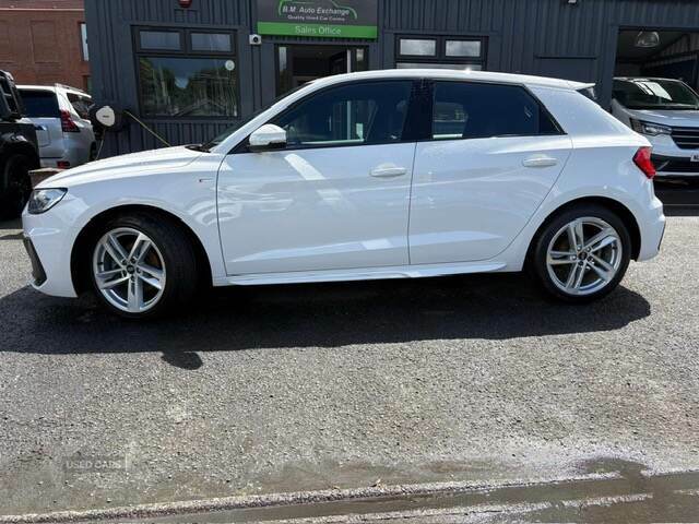 Audi A1 30 Tfsi 110 S Line S Tronic White #2