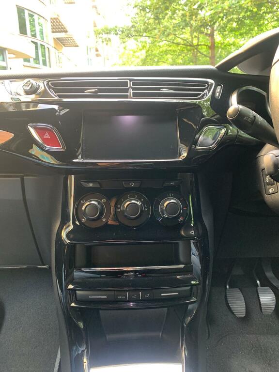 DS DS 3 Cabrio Puretech Dstyle Nav Ss White #17