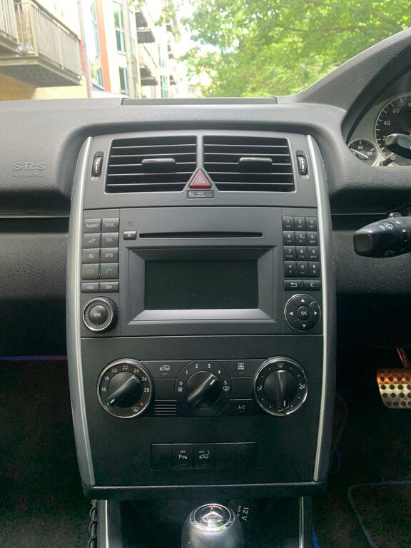 Mercedes-Benz B Class 1.5 B160 Blueefficiency Sport 95 Bhp Grey #17