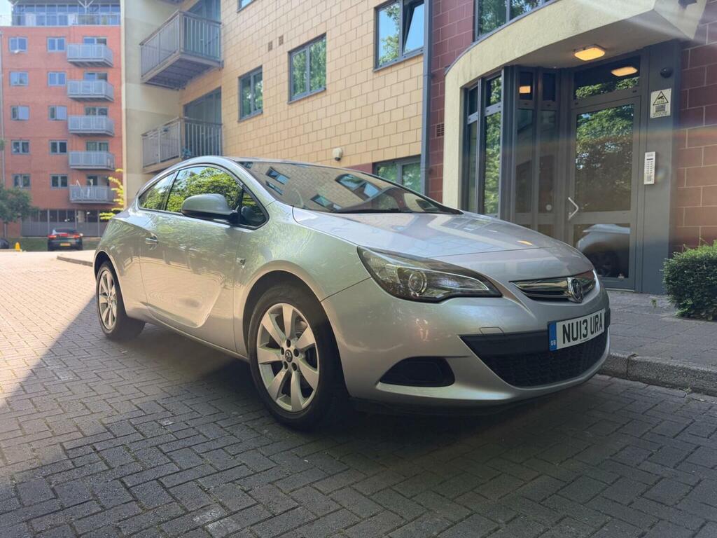 Vauxhall Astra GTC 1.4L Sport Black #13