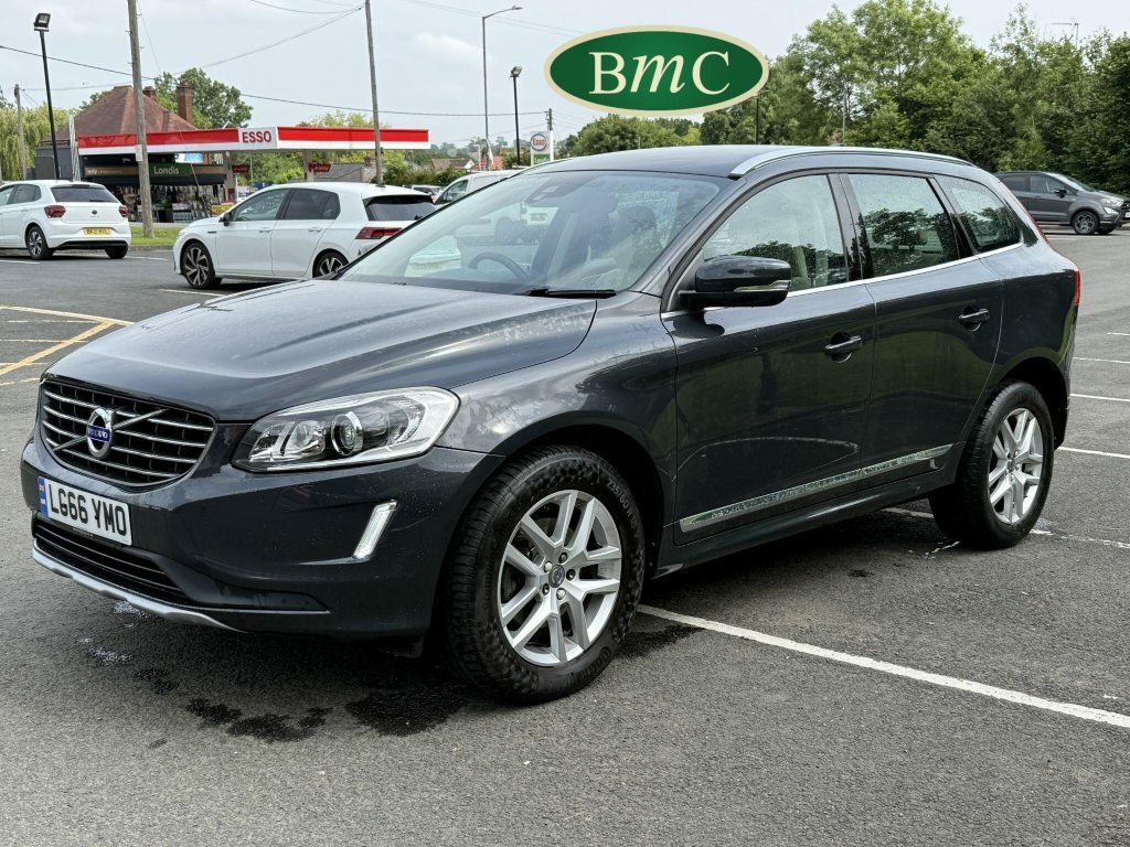 Volvo XC60 2.4 D5 Se Lux Nav Awd Euro 6 S S LG66YMO Grey #3