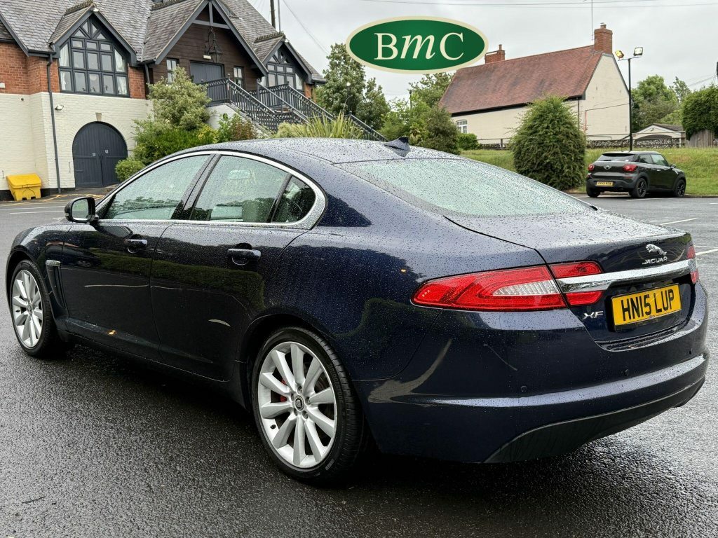 Jaguar XF 2.2D Portfolio Euro 5 S S HN15LUP Blue #5
