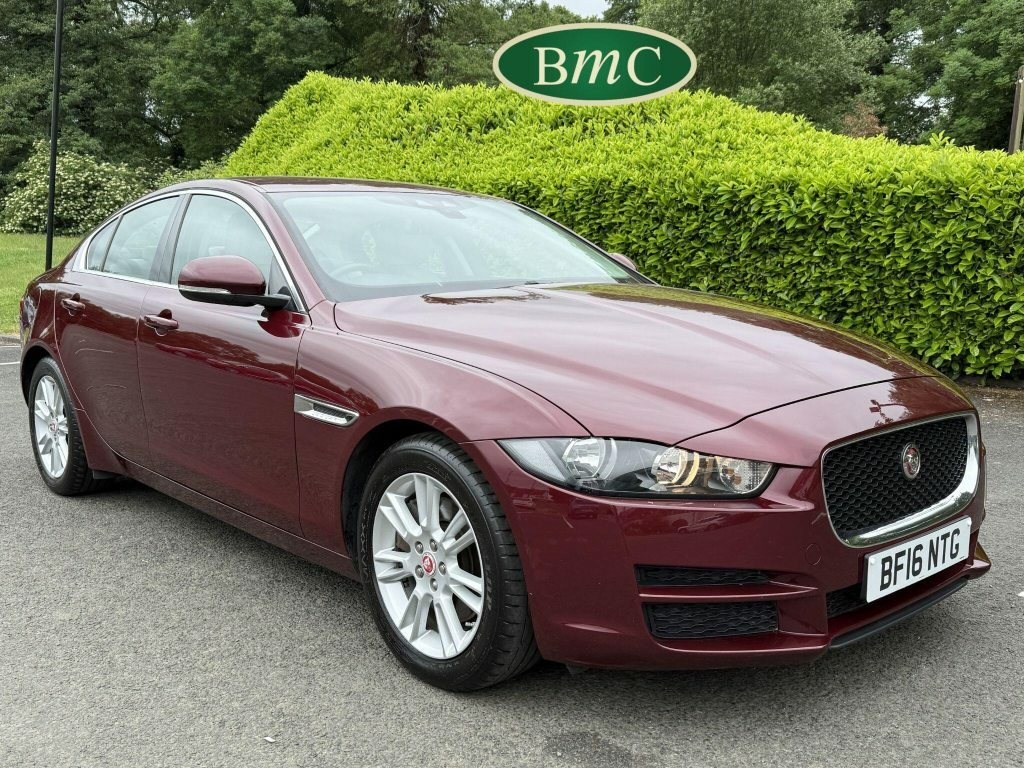 Jaguar XE 2.0 Gtdi Prestige Euro 6 S S Red