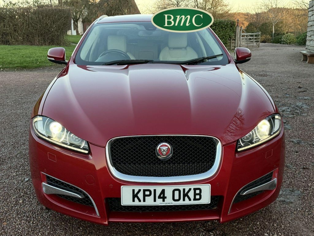 Jaguar XF 2.2D Luxury Saloon White #7