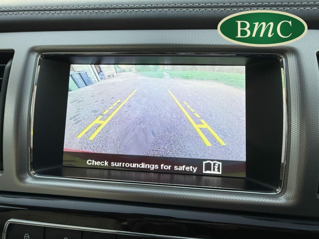 Jaguar XF 2.2D Luxury Saloon White #42