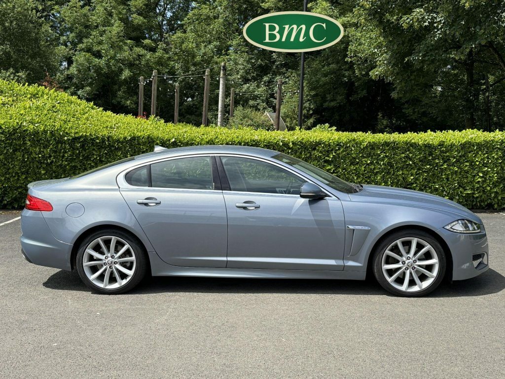 Jaguar XF 2.2D Sport Euro 5 S S LJ63GGX Grey #2
