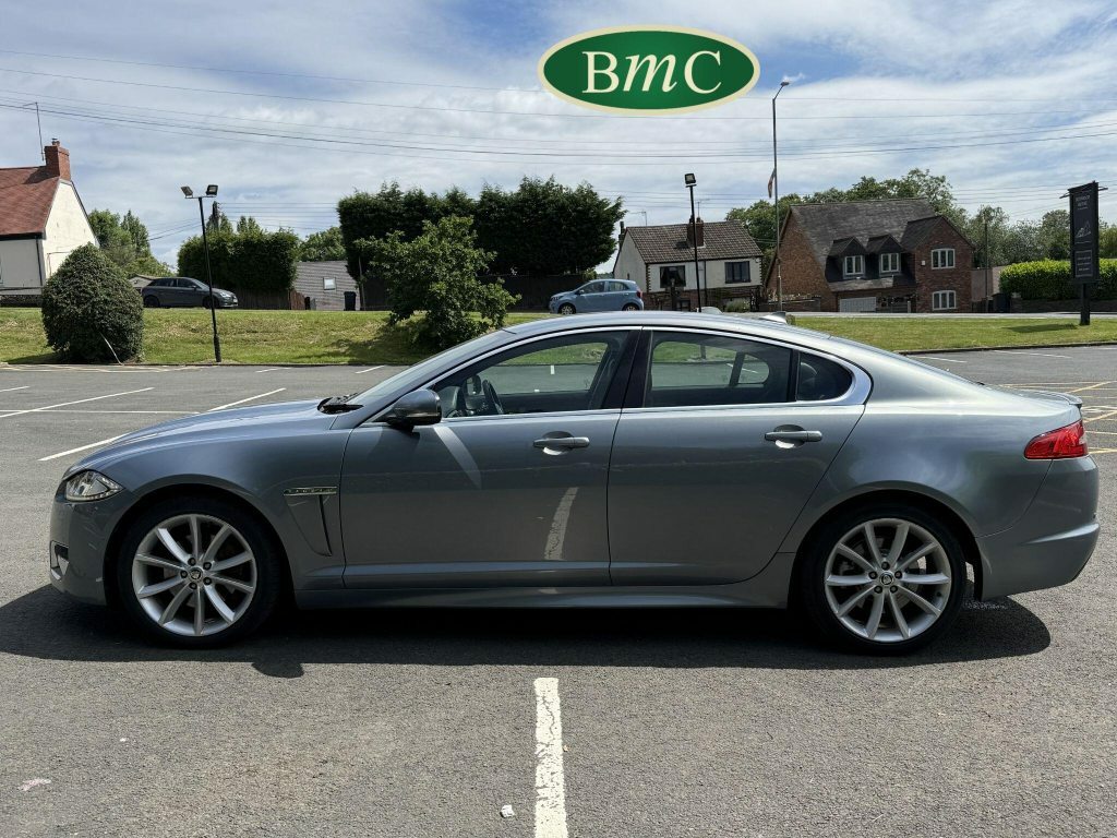 Jaguar XF 2.2D Sport Euro 5 S S LJ63GGX Grey #4