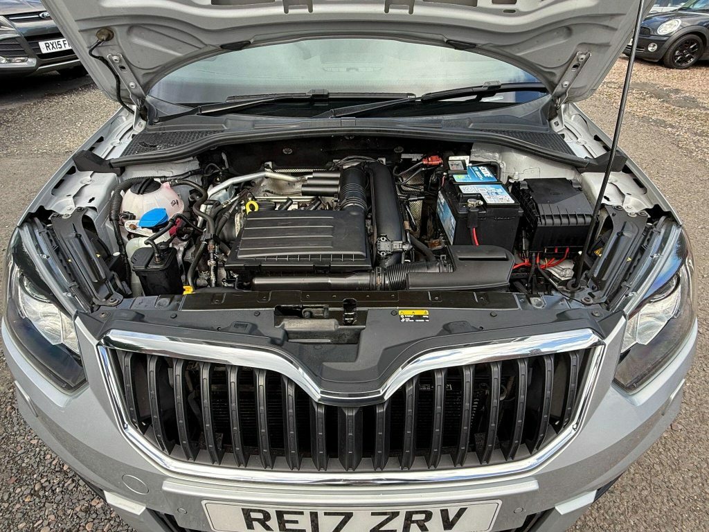 Skoda Yeti Outdoor 2.0L Se Drive Tdi Scr 148 Bhp Blue #25