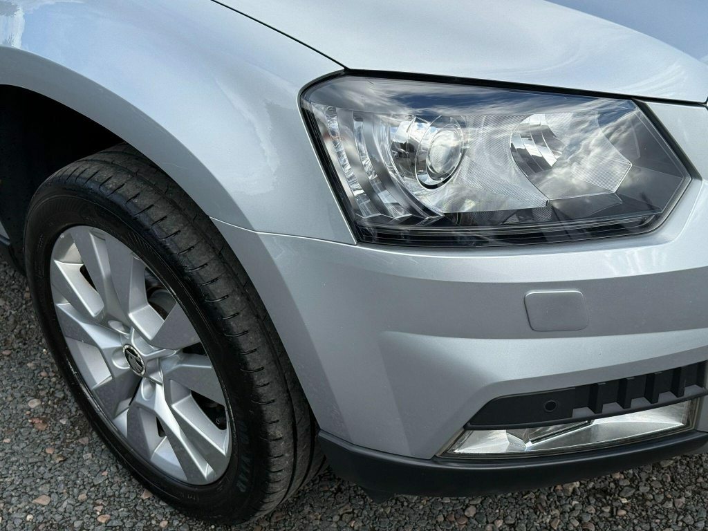 Skoda Yeti Outdoor 2.0L Se Drive Tdi Scr 148 Bhp Blue #9