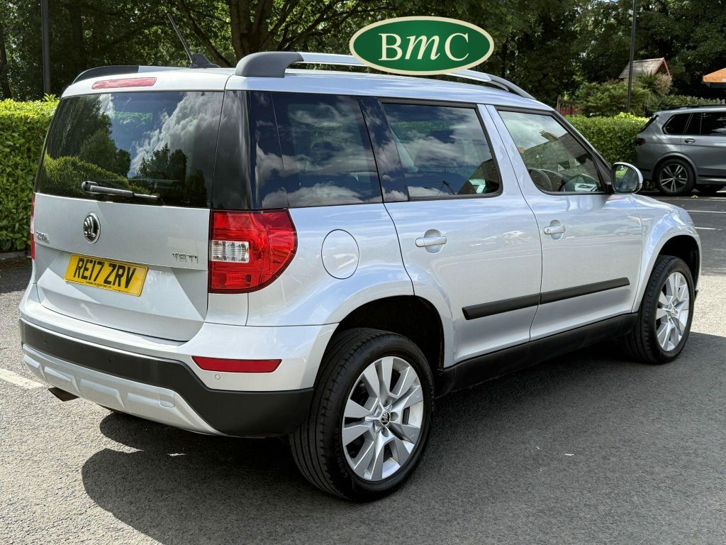 Skoda Yeti 1.2 Tsi Se L Drive Outdoor Euro 6 S S RE17ZRV Silver #6