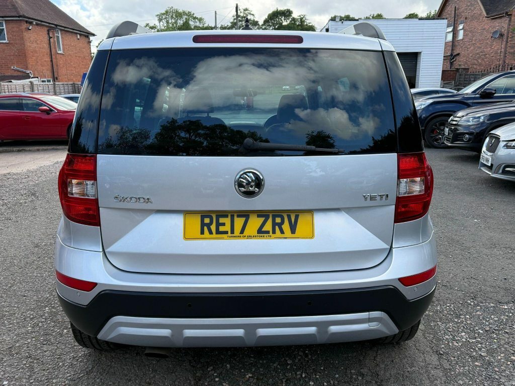 Skoda Yeti Outdoor 2.0L Se Drive Tdi Scr 148 Bhp Blue #8
