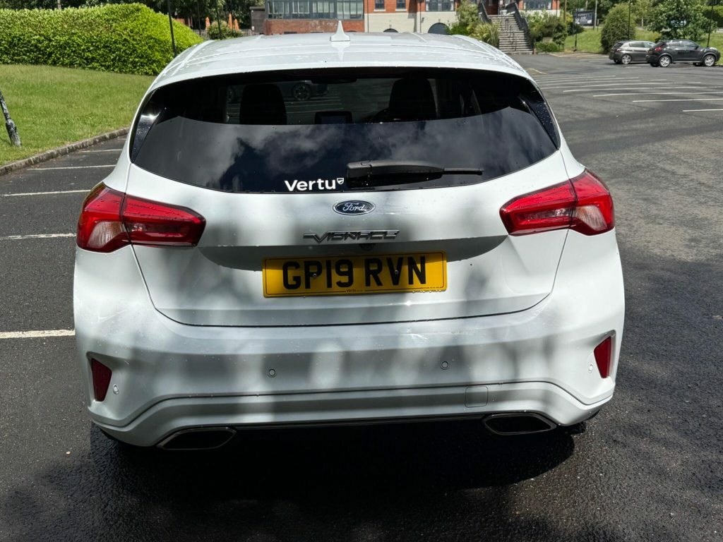 Ford Focus 1.0T Ecoboost Vignale Euro 6 S S White #6