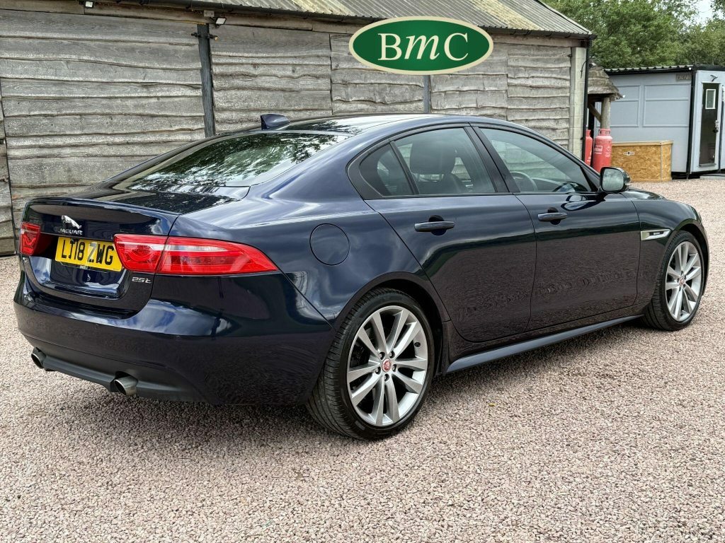 Jaguar XE 2.0I R-sport Euro 6 S S Blue #6