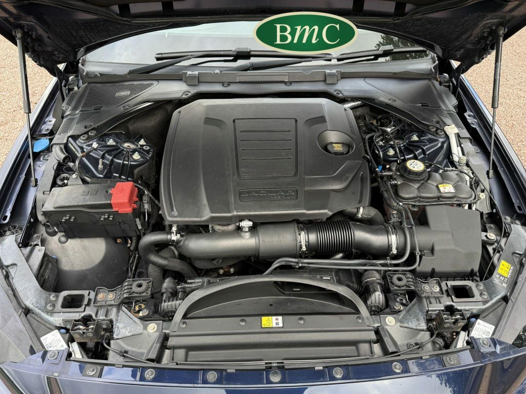 Jaguar XE 2.0 D R-sport 177 Bhp Grey #57