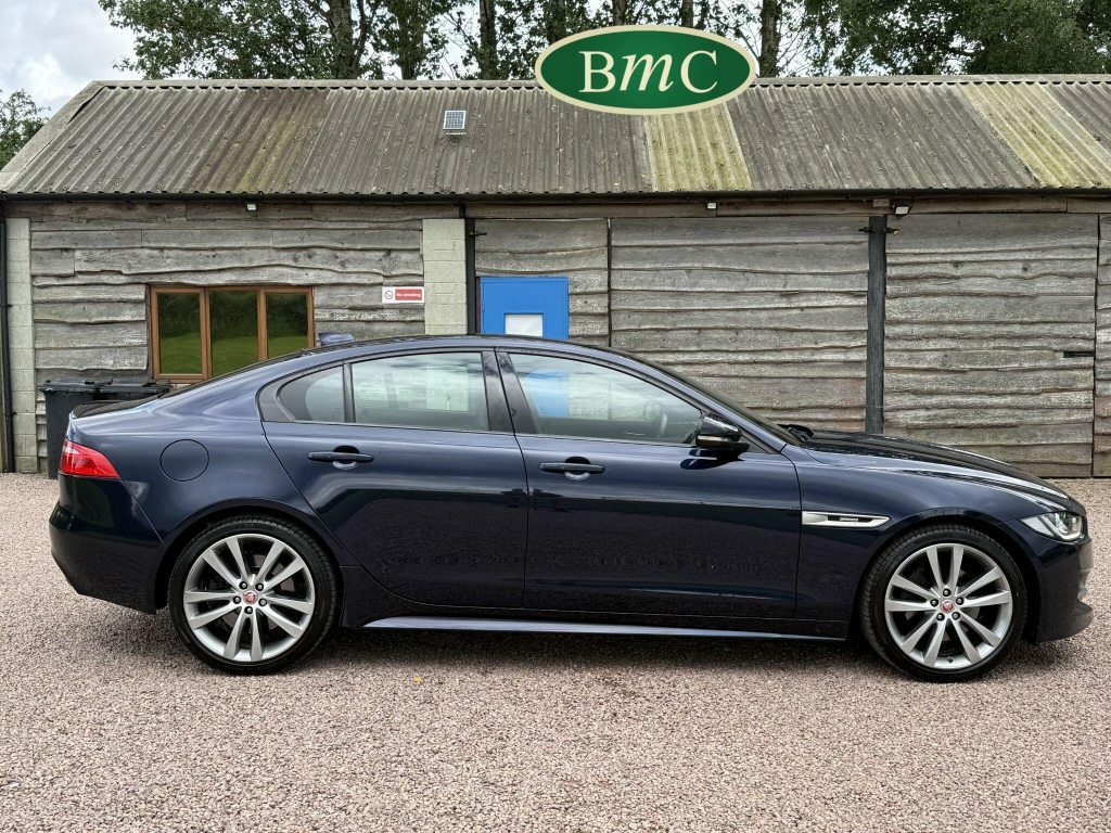 Jaguar XE 2.0I R-sport Euro 6 S S Blue #2