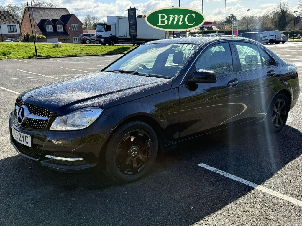 Mercedes-Benz C Class 2.1 C200 Cdi Blueefficiency Executive Se G-tronic Black #3