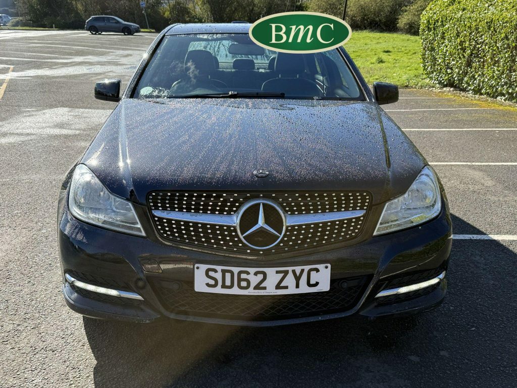 Mercedes-Benz C Class 2.1 C200 Cdi Blueefficiency Executive Se G-tronic Black #5