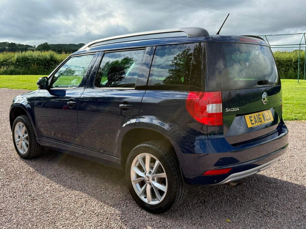 Skoda Yeti 1.2 Tsi Se Dsg Euro 6 S S Blue #5