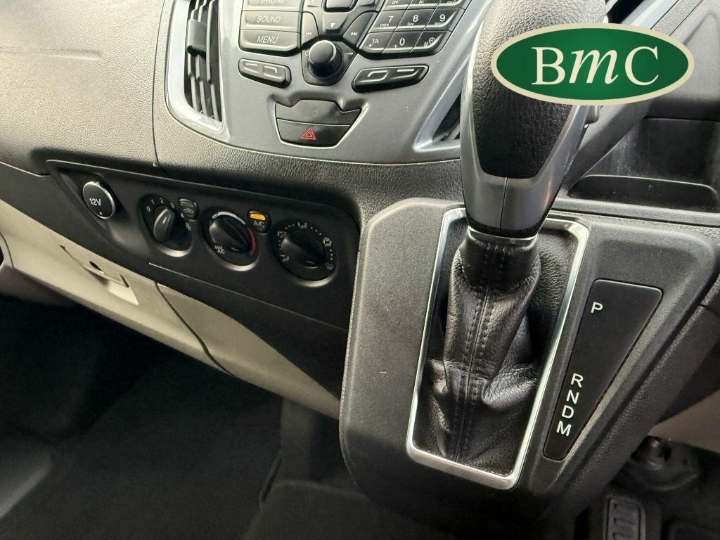 Ford Tourneo Custom Custom 2.0 310 Ecoblue Titanium Minibus Double Cab Black #23