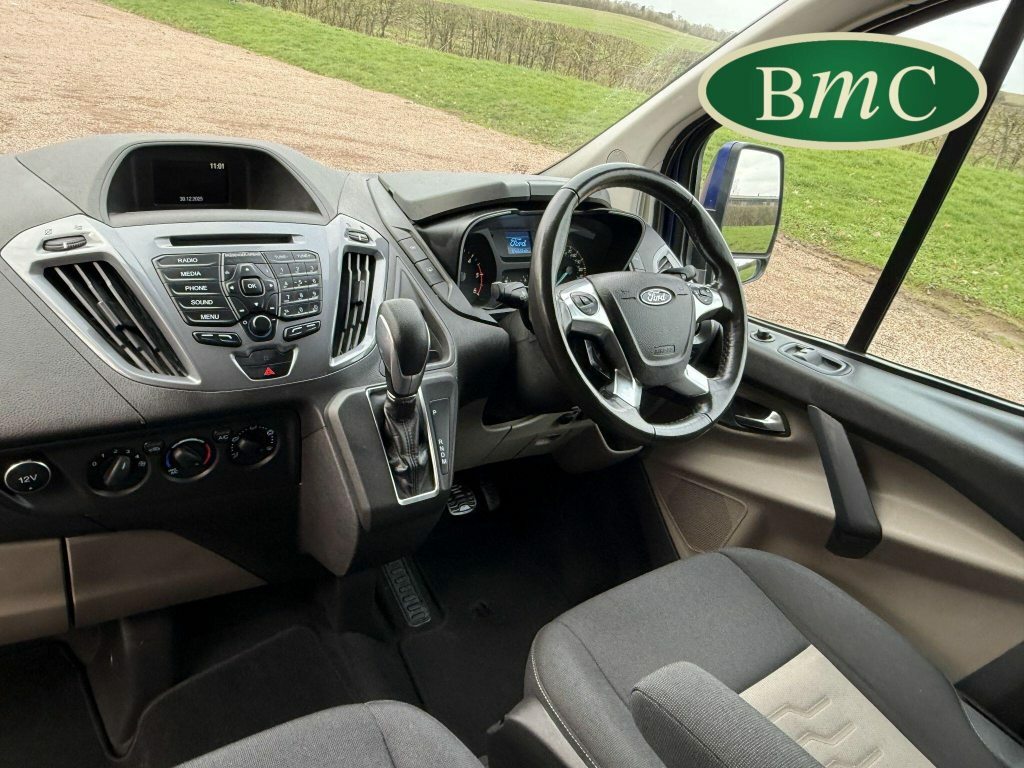 Ford Tourneo Custom Custom 2.0 310 Ecoblue Titanium Minibus Double Cab Black #15