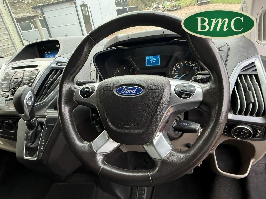Ford Tourneo Custom Custom 2.0 310 Ecoblue Titanium Minibus Double Cab Black #14