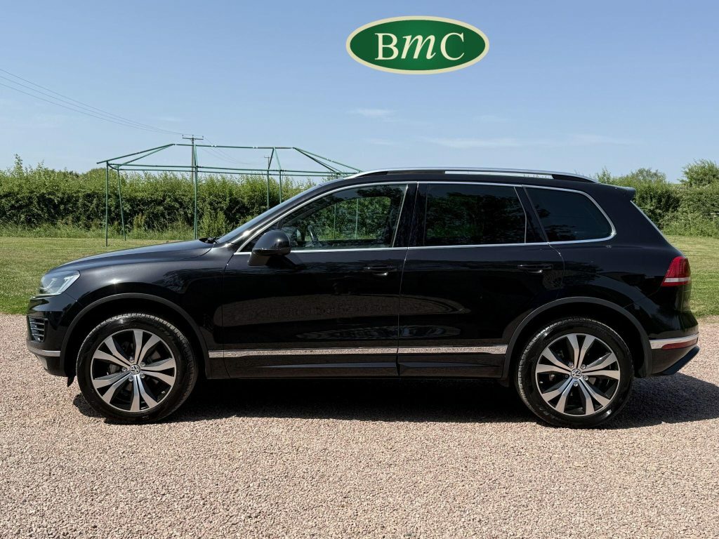 Volkswagen Touareg 3.0 Tdi V6 Bluemotion Tech R-line Tiptronic 4Wd Eu Black #4