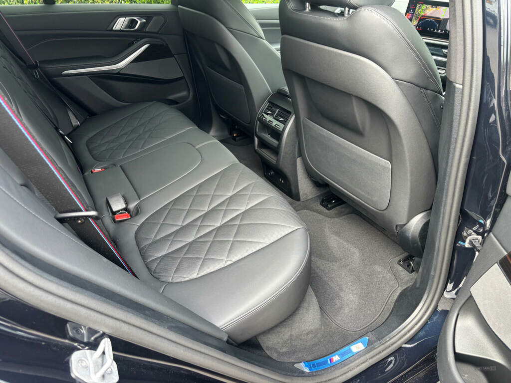 BMW X5 Xdrive30d Mht M Sport YL25MVD Black #6