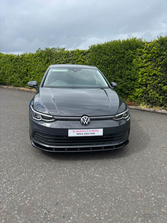 Volkswagen Golf 2.0 Tdi Life YC72BKN Grey #4